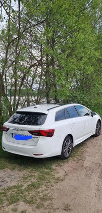 Toyota Avensis cena 59900 przebieg: 160000, rok produkcji 2015 z Gdańsk małe 211